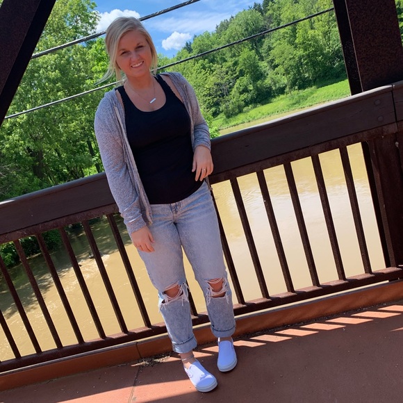 Meet your Posher, Chloe - Picture 1 of 1